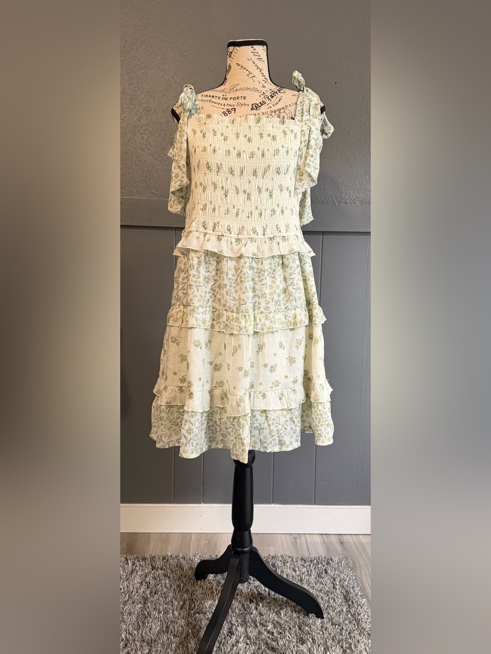 Francesca's Collections Light Green Floral Tiered Ruffle Dress